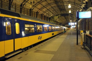 Oeps: bleek op je kleding gemorst? Geen nood, zo los je het op! Oeps: bleek op je kleding gemorst? Geen nood, zo los je het op!