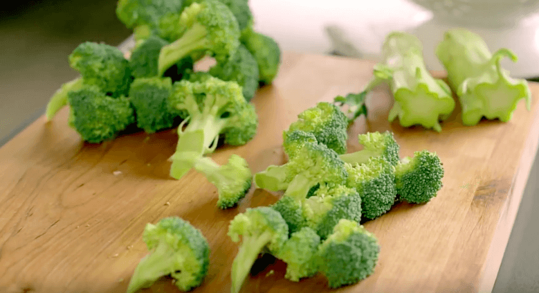 Dit Is Waarom We Allemaal Meer Voorgesneden Kool Moeten Eten